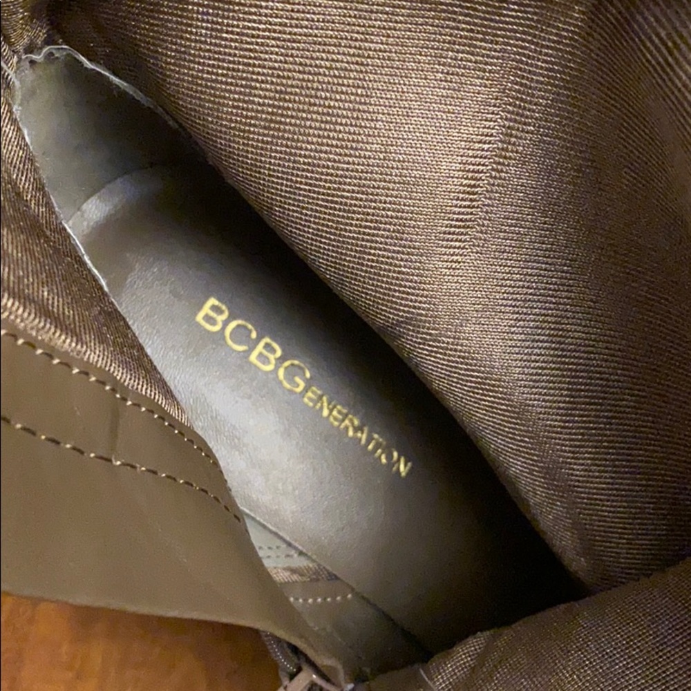 BCBG wedge suede boots - Picture 3 of 5